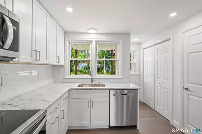 276 Westpoint Terrace, West Hartford, CT 06107 - Photo 5