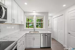 276 Westpoint Terr, West Hartford, CT 06107 - Photo 5