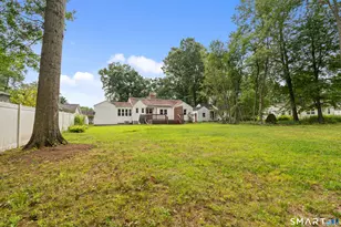 276 Westpoint Terr, West Hartford, CT 06107 - Photo 23