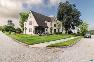 87 Hawkins St, Killingly, CT 06239 - Photo 37