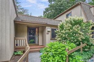 33 Great Meadow Ln, Farmington, CT 06001 - Photo 1