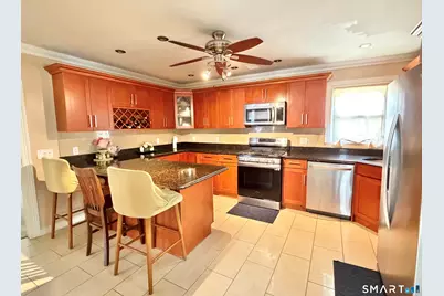 45 Cameo Court, Stratford, CT 06614 - Photo 9