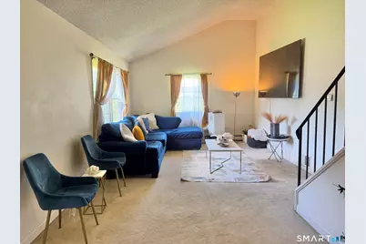 45 Cameo Court, Stratford, CT 06614 - Photo 5