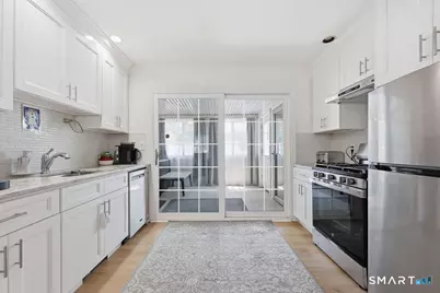 31 Center Avenue, East Haven, CT 06512 - Photo 7