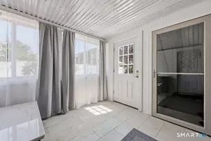 31 Center Ave, East Haven, CT 06512 - Photo 15
