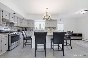31 Center Ave, East Haven, CT 06512 - Photo 19