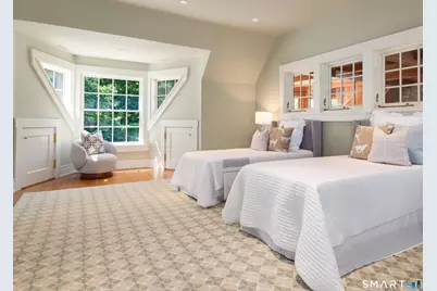 700 North Wilton Road, New Canaan, CT 06840 - Photo 19