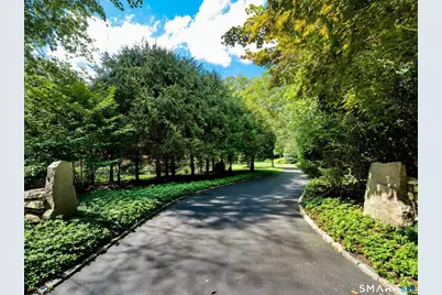 700 North Wilton Road, New Canaan, CT 06840 - Photo 3