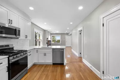 1025 Townsend Avenue, New Haven, CT 06512 - Photo 13