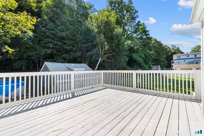 1025 Townsend Avenue, New Haven, CT 06512 - Photo 29