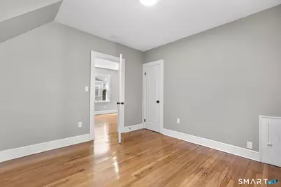 1025 Townsend Avenue, New Haven, CT 06512 - Photo 15