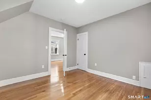 1025 Townsend Ave, New Haven, CT 06512 - Photo 15