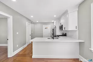 1025 Townsend Ave, New Haven, CT 06512 - Photo 9