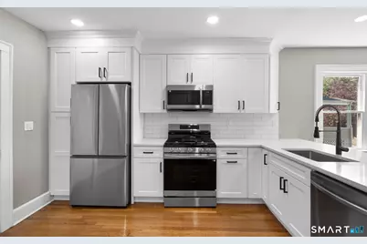 1025 Townsend Avenue, New Haven, CT 06512 - Photo 11