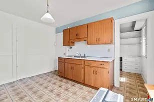 95-97 Cowles St, Hartford, CT 06114 - Photo 11