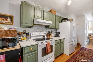 904 1/2 State St, New Haven, CT 06511 - Photo 13