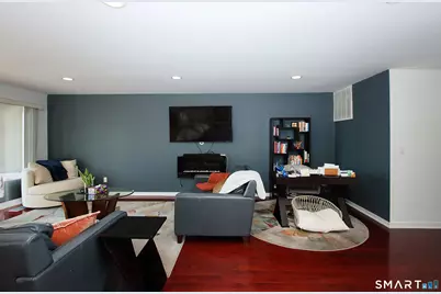 14 Harbour Close, New Haven, CT 06519 - Photo 9