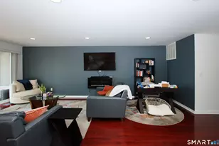 14 Harbour Close, New Haven, CT 06519 - Photo 9