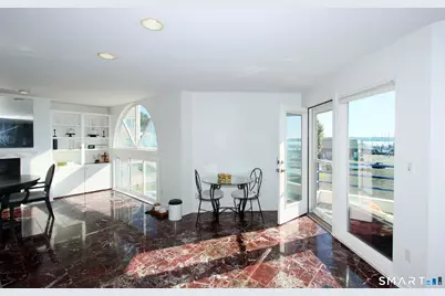 14 Harbour Close, New Haven, CT 06519 - Photo 7