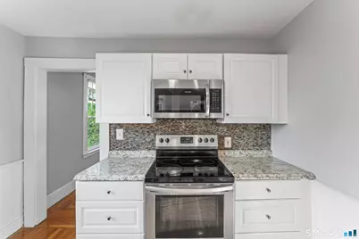 33 Evergreen Avenue, Hamden, CT 06518 - Photo 9