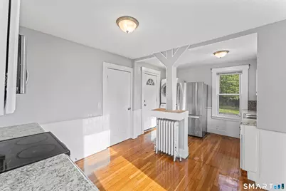 33 Evergreen Avenue, Hamden, CT 06518 - Photo 7