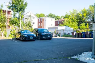 17 Edgewood St, Hartford, CT 06112 - Photo 25