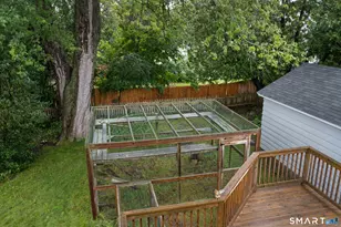 556 Ocean Ave, New London, CT 06320 - Photo 27