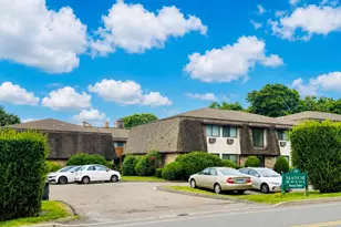 180 Colonial Rd, Stamford, CT 06906 - Photo 19