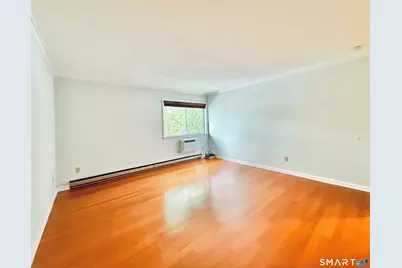 180 Colonial Road #B4, Stamford, CT 06906 - Photo 13
