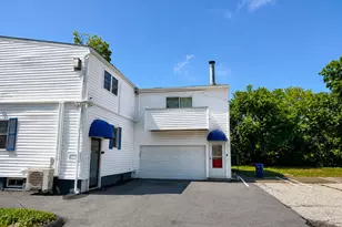 311 Racebrook Rd, Orange, CT 06477 - Photo 3