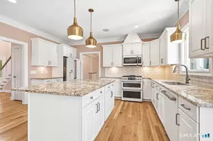 154 North St, Milford, CT 06460 - Photo 13