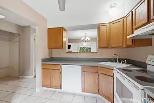 745 Merrow Rd, Coventry, CT 06238 - Photo 9