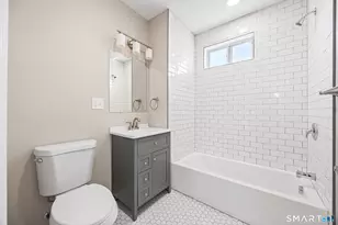 36 Hubbell Ave, Ansonia, CT 06401 - Photo 15