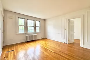 53 Treat Ave, Stamford, CT 06906 - Photo 3