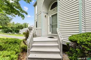 23 Brookview Ln, Middletown, CT 06457 - Photo 3