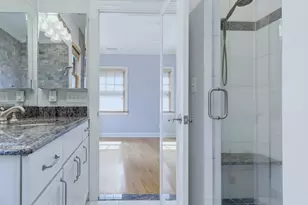 49 Harold St, Greenwich, CT 06807 - Photo 9