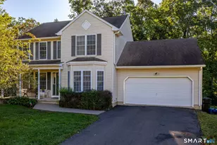 124 Cynrose Pl, Meriden, CT 06451 - Photo 1