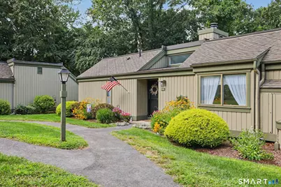 4 Heritage Circle #A, Southbury, CT 06488 - Photo 3