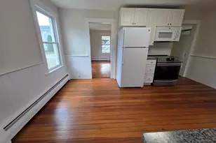 17 John St, Branford, CT 06405 - Photo 9