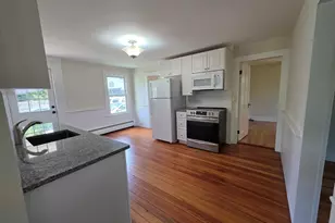17 John St, Branford, CT 06405 - Photo 7