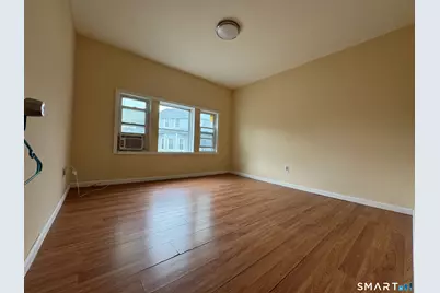 752 Boston Avenue #2fl, Bridgeport, CT 06610 - Photo 5