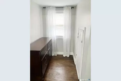 236 Goldenrod Avenue, Bridgeport, CT 06606 - Photo 15