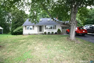 94 Colony Dr, Winchester, CT 06098 - Photo 3