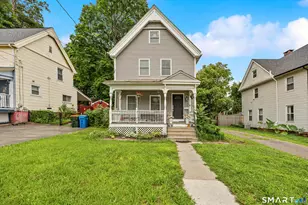 12 Columbus Ave, Meriden, CT 06451 - Photo 23