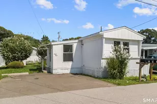 44 Linden Ave N, Westbrook, CT 06498 - Photo 1