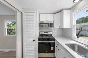 44 Linden Ave N, Westbrook, CT 06498 - Photo 19