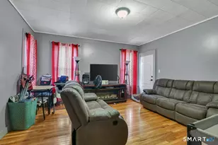 38 Webster St, Meriden, CT 06450 - Photo 5
