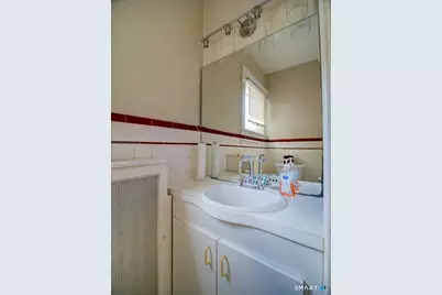 529 Yale Avenue, New Haven, CT 06515 - Photo 15