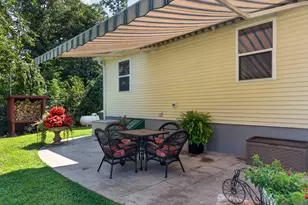11 Providence-New London Turnpike, North Stonington, CT 06359 - Photo 5