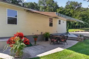 11 Providence-New London Turnpike, North Stonington, CT 06359 - Photo 29